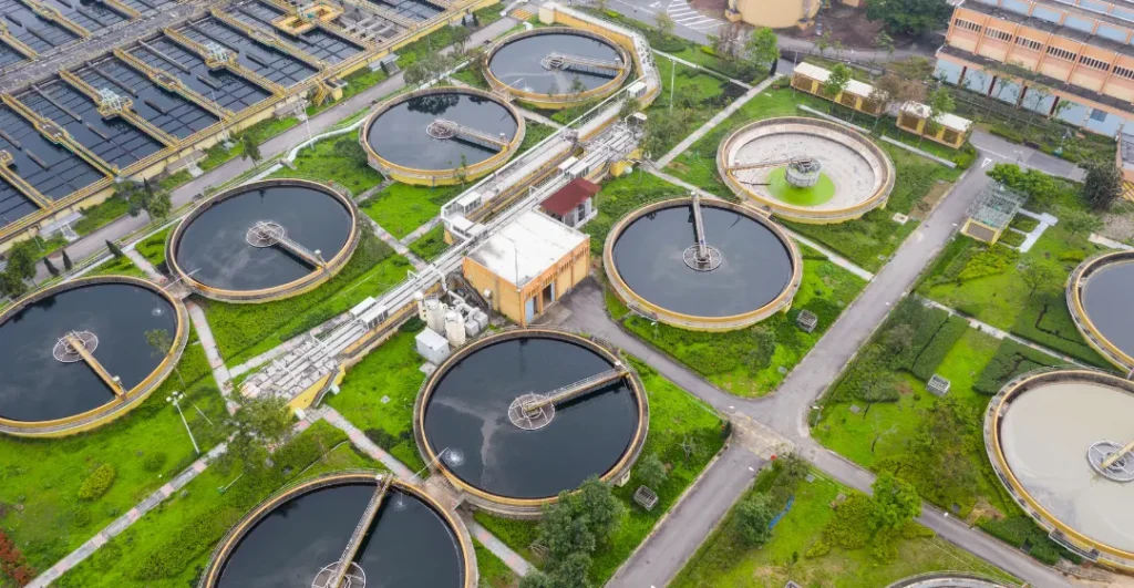 Effluent Treatment plant service provider, manufacturer, supplier, exporter and installation contractor by Mechwat for epc, fabrication & lifecycle services
